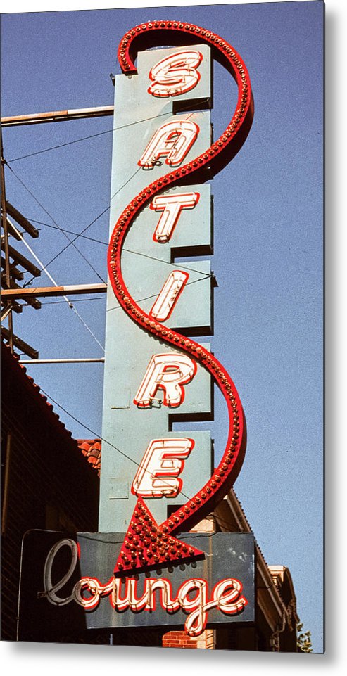 Photo Of An Old Lounge Sign - Metal Print