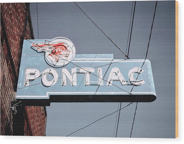 Photo Of An Old, Vintage Pontiac Sign - Wood Print