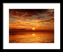 Load image into Gallery viewer, Scenic Golden Sun Over The Water - Framed Print